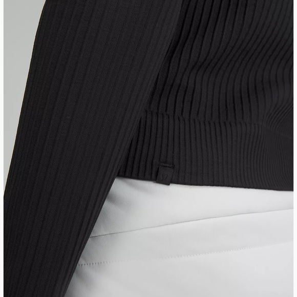 Lululemon Rest Less Cropped Half Zip - Picture 15 of 15